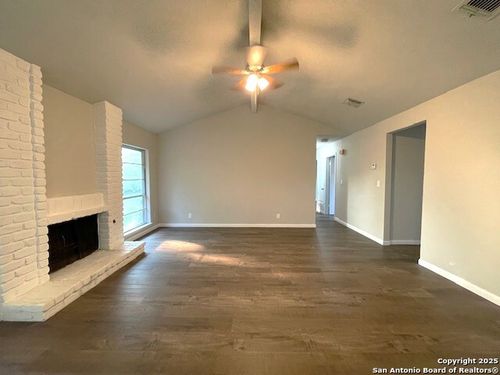 9511 New World, San Antonio, TX, 78239-2331 | Card Image