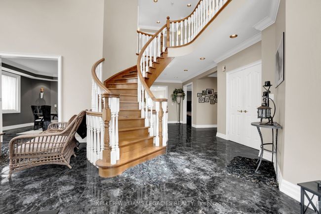 360 Conservation Dr, House other with 6 bedrooms, 4 bathrooms and 8 parking in Brampton ON | Image 6