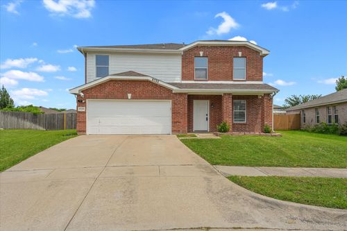 6725 Prairie Fire Rd, Arlington, TX, 76002-3676 | Card Image