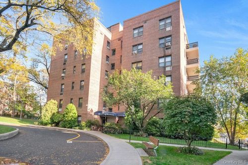apt-6g-620 Pelham Rd, New Rochelle, NY, 10805-1438 | Card Image