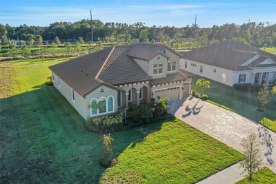 10469 Meadowrun Drive, House other with 5 bedrooms, 4 bathrooms and null parking in Lithia FL | Image 2