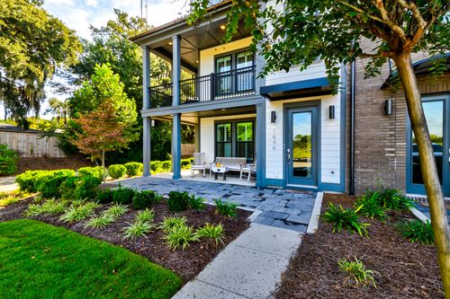 1646 Florentia St, Mount Pleasant, SC, 29464-3887 | Card Image