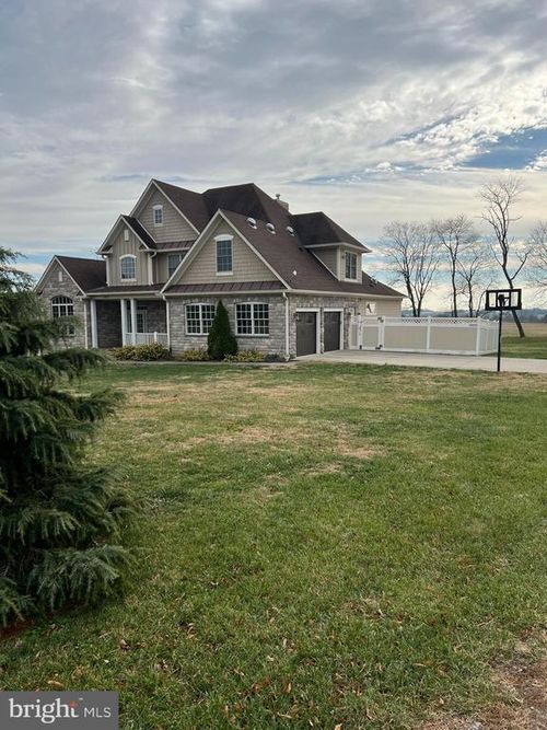 3913 Cap Stine Rd, Frederick, MD, 21703-7446 | Card Image