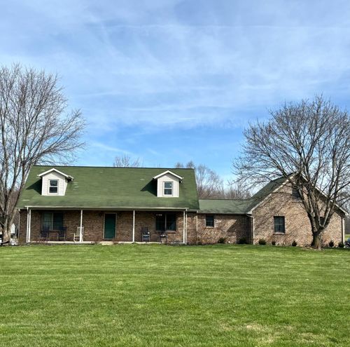 18555 Days Way Ln, Aurora, IN, 47001-9748 | Card Image