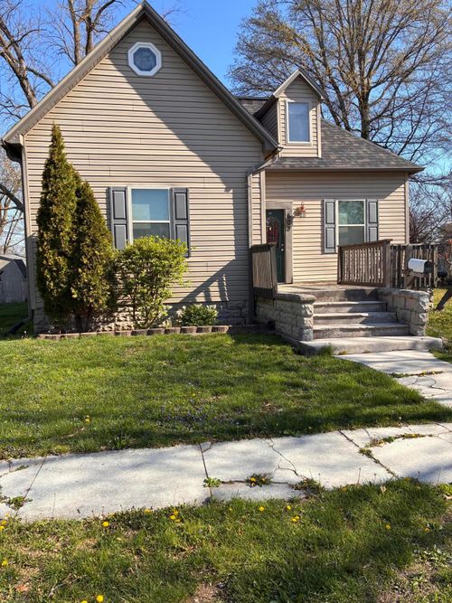 603 E Head St, CENTRALIA, MO, 65240-1236 | Card Image