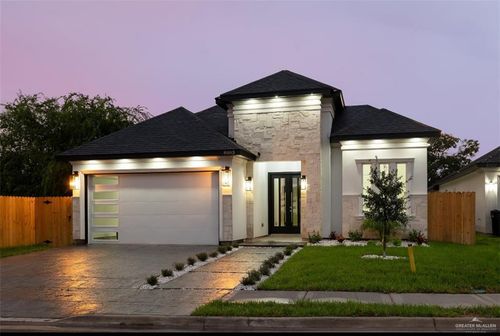 8003 N 55th Ln, Mission, TX, 78573-1821 | Card Image