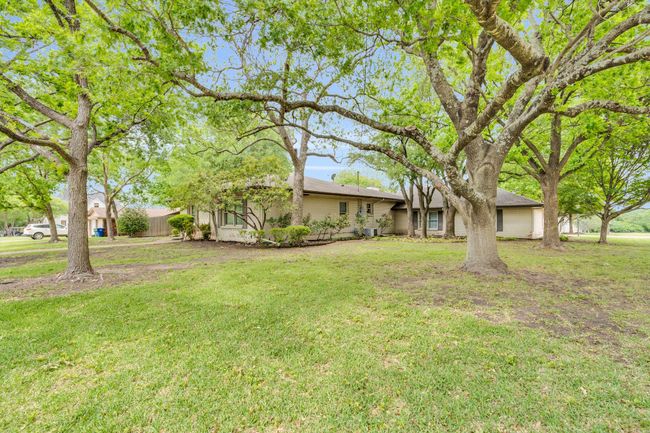529 N Grand Ave, House other with 4 bedrooms, 3 bathrooms and null parking in Waxahachie TX | Image 5