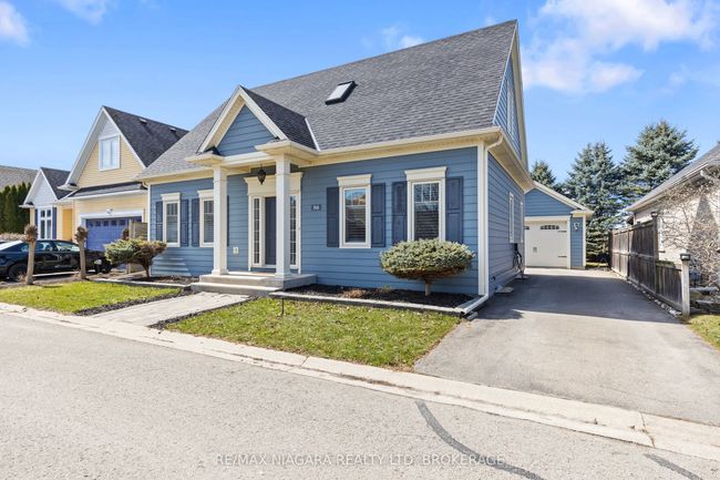 56 Pinot Trail, House other with 4 bedrooms, 4 bathrooms and 3 parking in Niagara on the Lake ON | Image 5