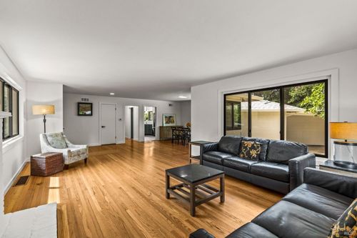 1670 Muller Drive, Napa, CA, 94558 | Card Image
