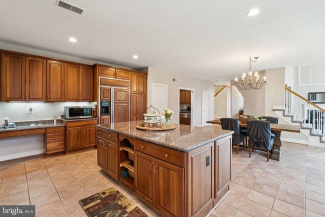 40545 Farm Market Rd, House other with 4 bedrooms, 6 bathrooms and null parking in LEESBURG VA | Image 13