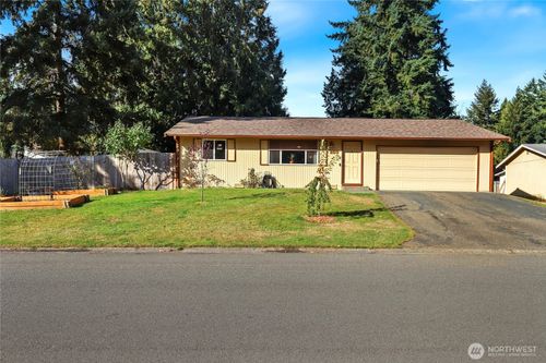 250 Ne Silver Pine Drive, Bremerton, WA, 98311 | Card Image