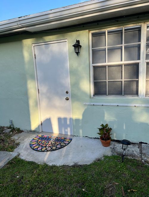 1340 Ne 204th Ter, Miami, FL, 33179-5155 | Card Image