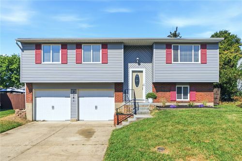 3161 Dorf Dr, Dayton, OH, 45439-7904 | Card Image