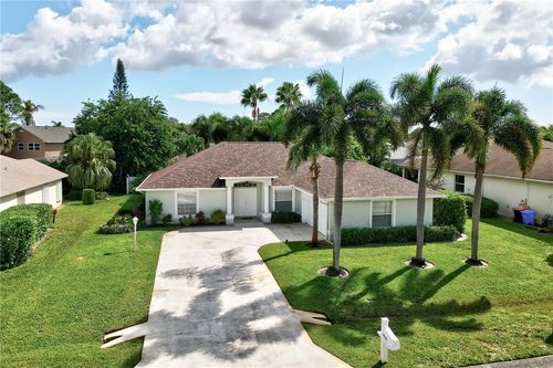 4820 48th Ave, Vero Beach, FL, 32967-0914 | Card Image