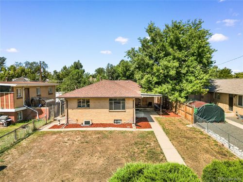1161 Dayton St, Aurora, CO, 80010-3204 | Card Image