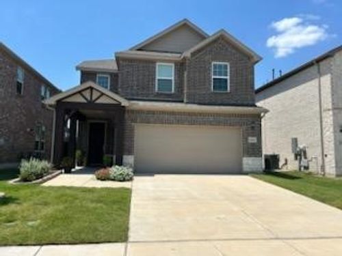 2769 Henson Ln, Garland, TX, 75040-3802 | Card Image