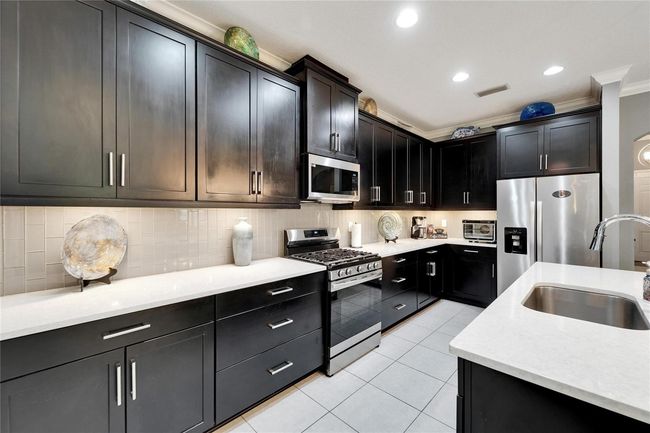 6127 Colmar Pl, House other with 3 bedrooms, 2 bathrooms and null parking in APOLLO BEACH FL | Image 37