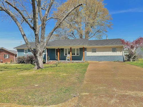 1009 Hemlock St, Tuscumbia, AL, 35674-4506 | Card Image