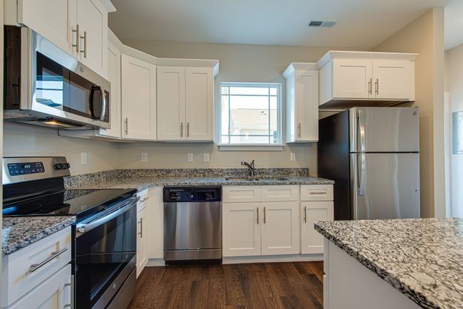 3010 Coriander Dr, Townhouse with 2 bedrooms, 3 bathrooms and 2 parking in Spring Hill TN | Image 18