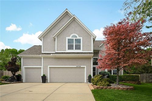 14730 S Hallet St, Olathe, KS, 66062-9034 | Card Image