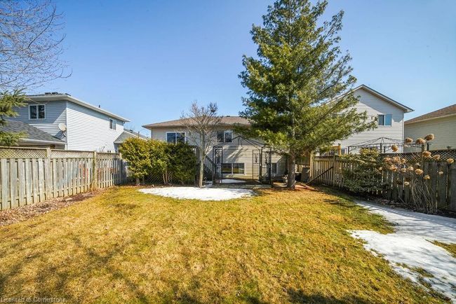 60 Celtic Dr, House other with 3 bedrooms, 2 bathrooms and 3 parking in Caledonia ON | Image 9
