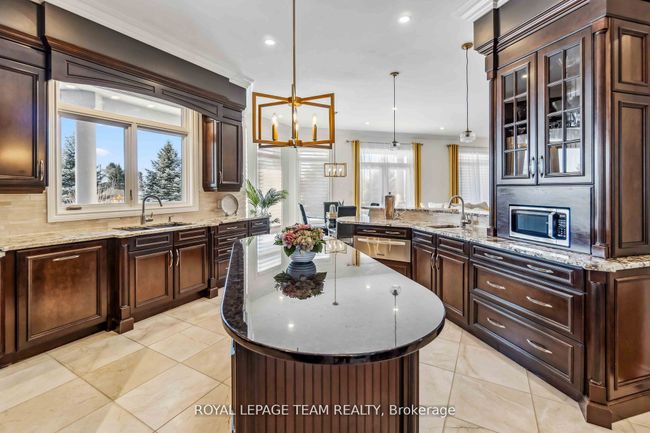 1114 Irace Dr, House other with 6 bedrooms, 7 bathrooms and 10 parking in Augusta ON | Image 11