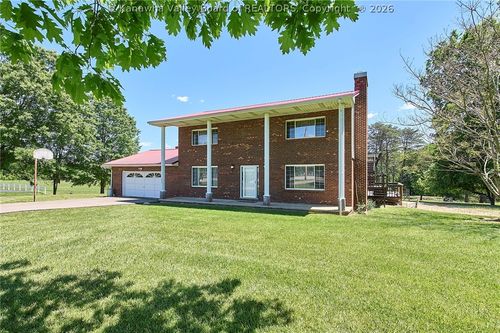 2180 Cross Creek Rd, Buffalo, WV, 25033-7454 | Card Image