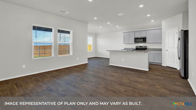 1825 Windsor Blvd, House other with 3 bedrooms, 2 bathrooms and null parking in Lockhart TX | Image 18
