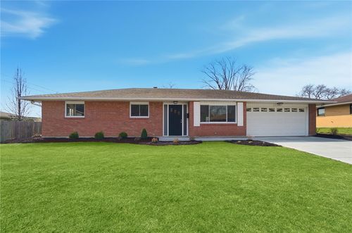 2724 Hazelbrook Drive, Butler Twp, OH, 45414 | Card Image