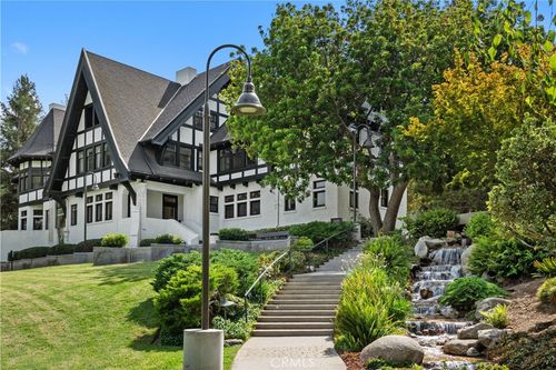 182 S Orange Grove, Pasadena, CA, 91105 | Card Image