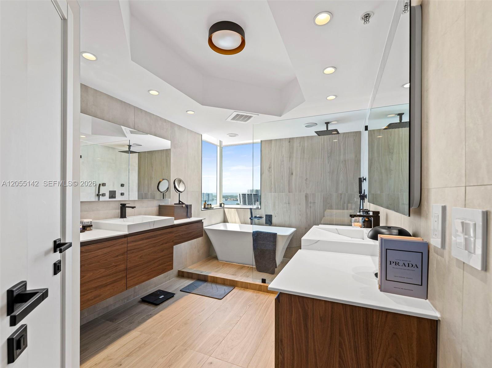 Residential Lease in Aventura 4