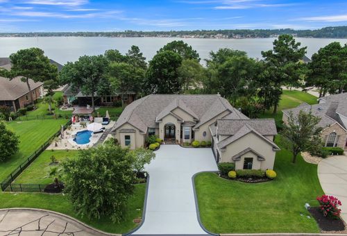 220 Palais Verde Rd, Montgomery, TX, 77356-8339 | Card Image