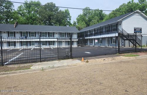 3811 Mosley Ave, Jackson, MS, 39206-5148 | Card Image