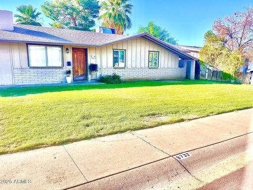 8733 W Turney Ave, Phoenix, AZ, 85037-1746 | Card Image