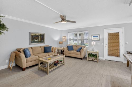 485 Capri K, Delray Beach, FL, 33484-5105 | Card Image