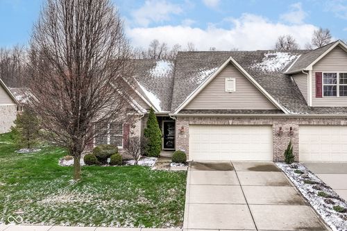 8888 Stoney Meadow Blvd, Avon, IN, 46123-7015 | Card Image