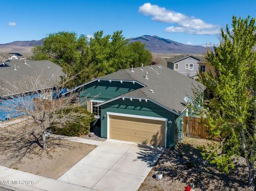 288 Fallen Leaf Ln, Fernley, NV, 89408-5683 | Card Image