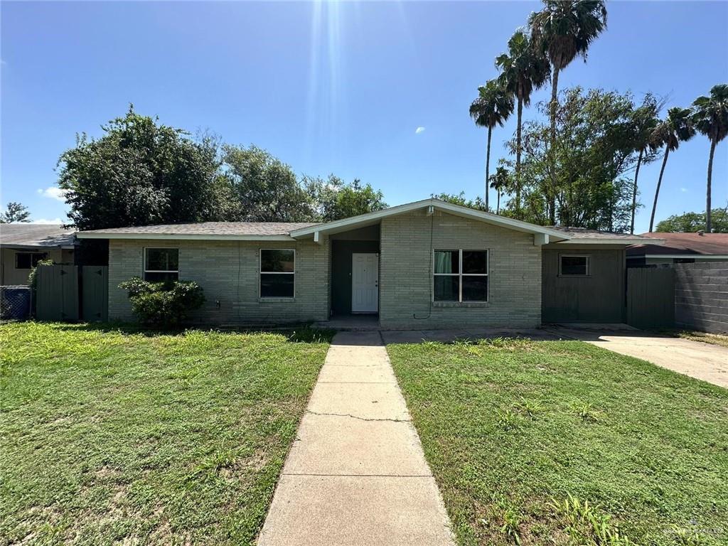8th St, Donna, TX 78537