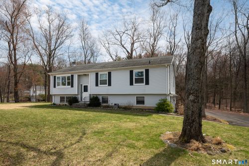 10 Grove Pl, Bethel, CT, 06801-3023 | Card Image