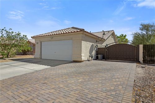 5438 Iberville St, North Las Vegas, NV, 89031-2029 | Card Image