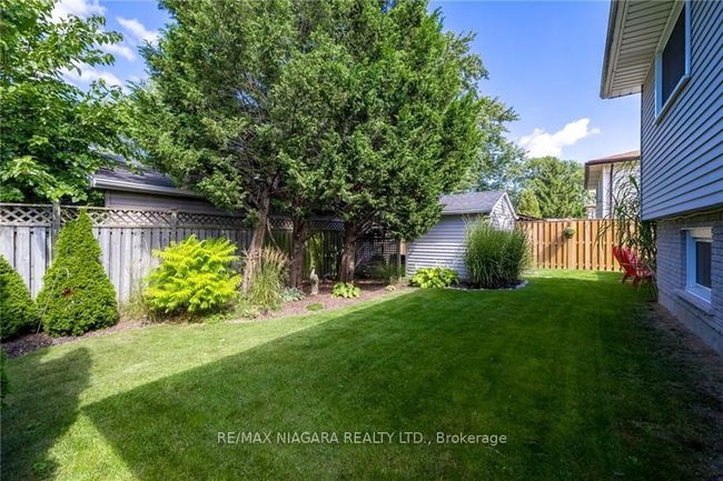 7863 Trackview St, House other with 3 bedrooms, 2 bathrooms and 2 parking in Niagara Falls ON | Image 37