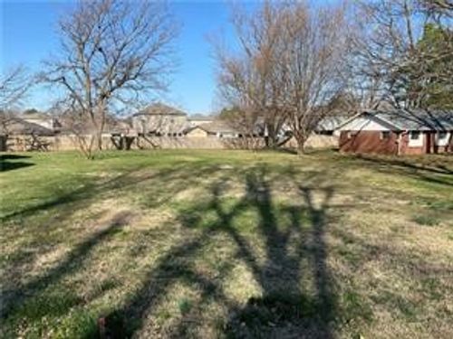 316 Honeysuckle St, Lowell, AR, 72745-9563 | Card Image