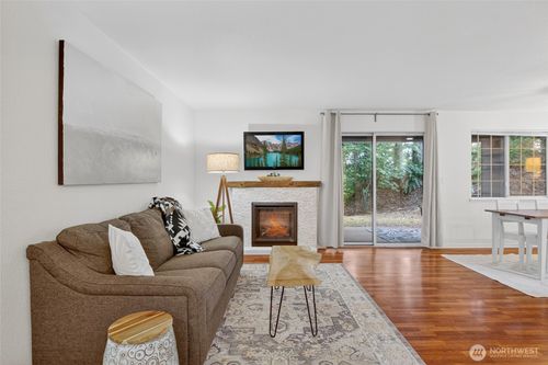 unit-b102-15433 Country Club Dr, Mill Creek, WA, 98012-1291 | Card Image