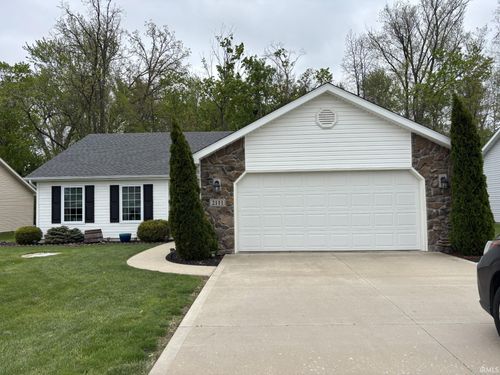 2111 Mcnair Ln, Auburn, IN, 46706-3295 | Card Image