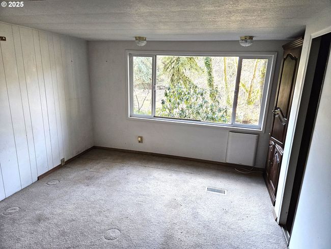15216 Creek View Ln, House other with 2 bedrooms, 1 bathrooms and null parking in Vernonia OR | Image 31