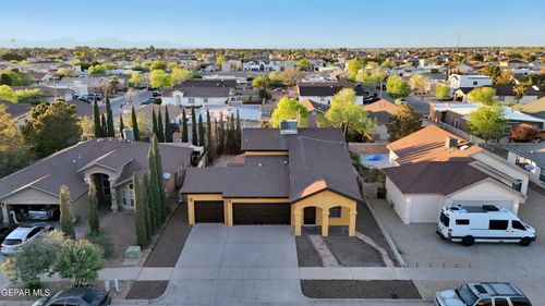14041 Lago Seco Dr, Horizon City, TX, 79928-7051 | Card Image
