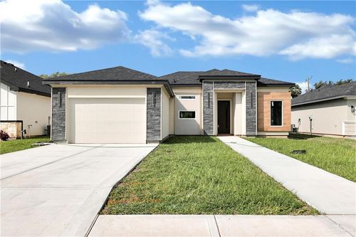 425 S 12th Street, Alamo, TX, 78516 | Card Image