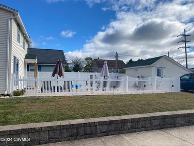 402 E 5 Th Street, House other with 3 bedrooms, 2 bathrooms and null parking in Berwick PA | Image 2