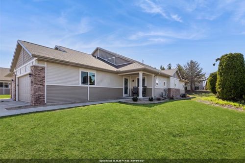 2723 River Lane Lane, Two Rivers, WI, 54241 | Card Image