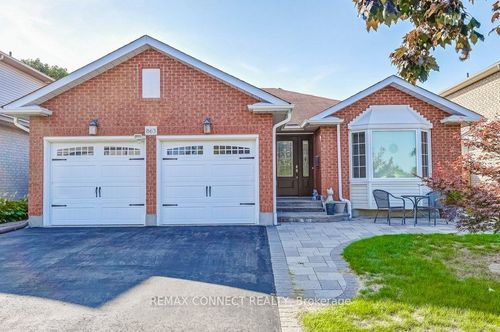 863 Deer Valley Dr, Oshawa, ON, L1J8N8 | Card Image